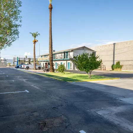 Motel 7 By Oyo Near Phoenix Airport